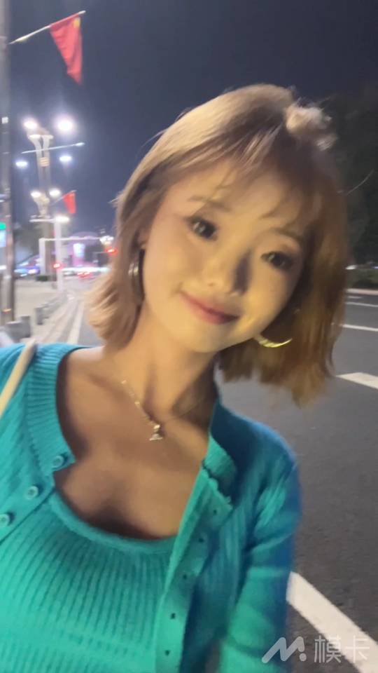 通告图片