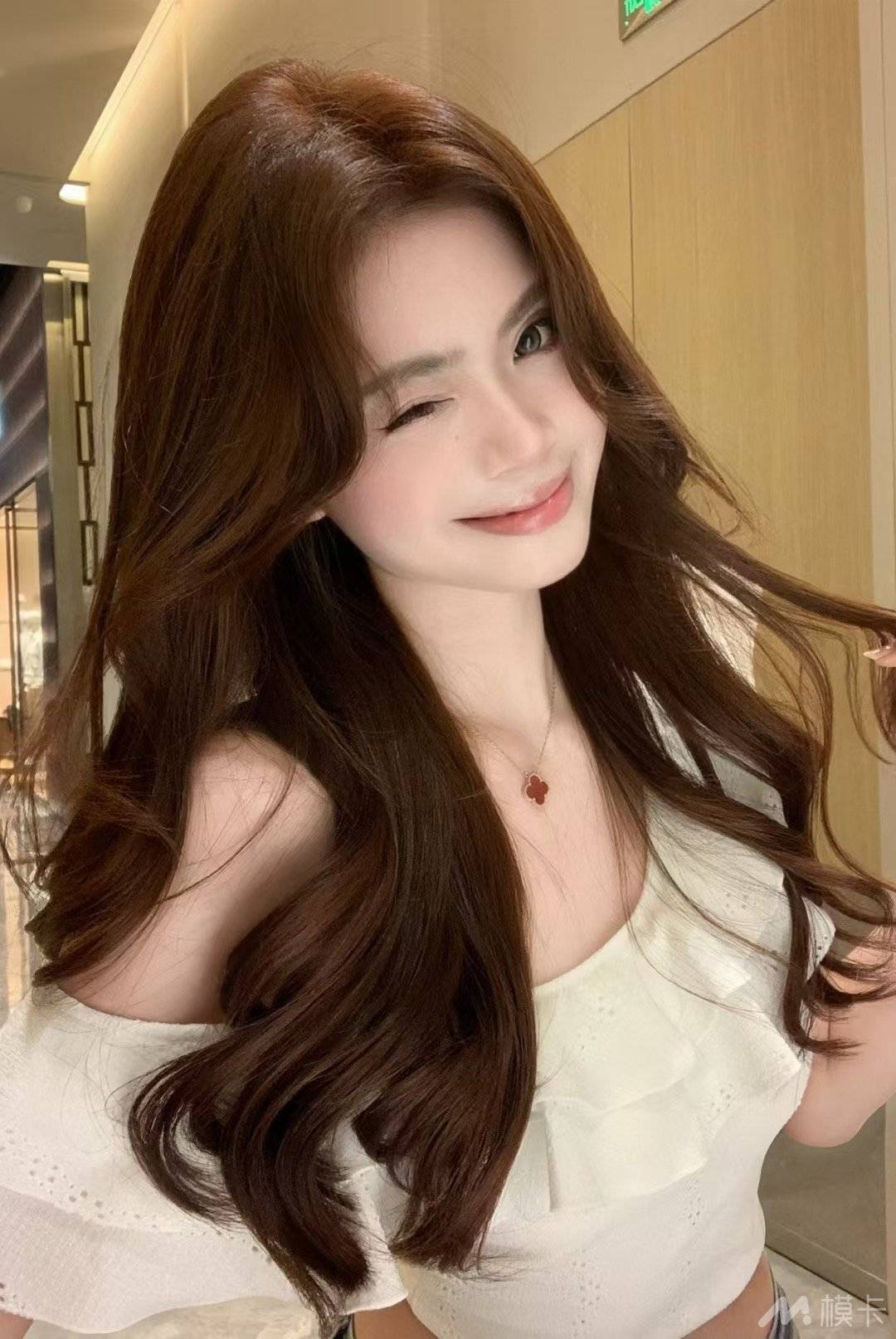 通告图片