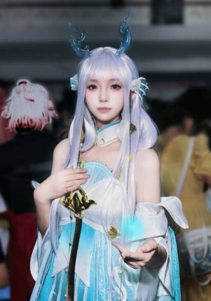推荐艺人