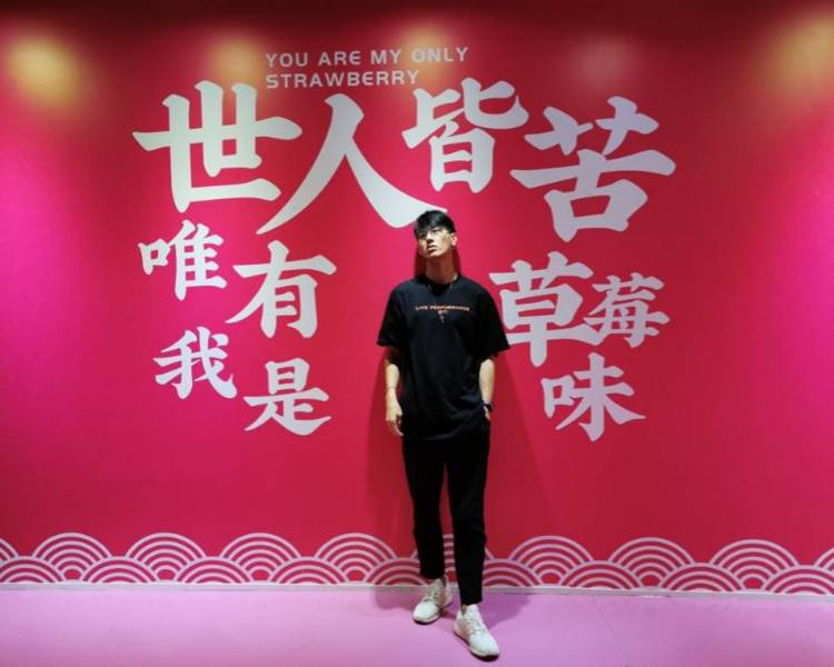 艺人背景图