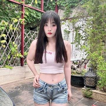 虞美人.的微模卡作品