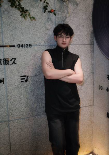 推荐艺人
