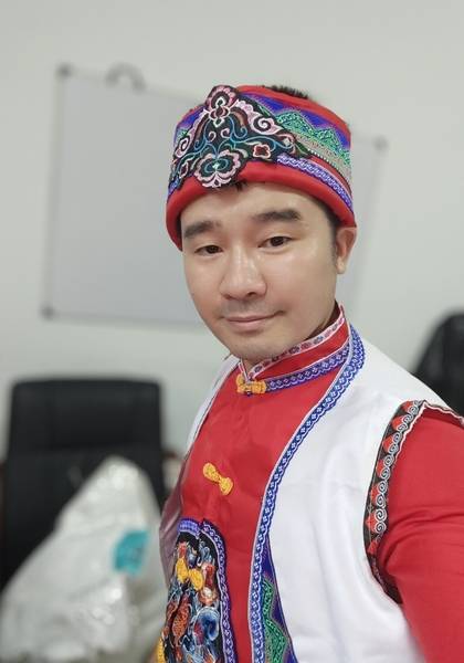 推荐艺人