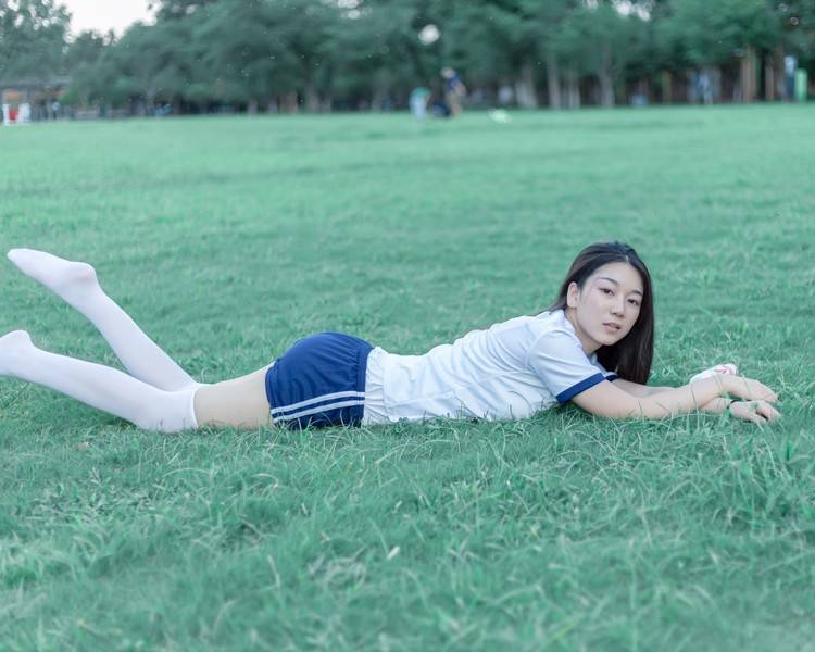 艺人背景图