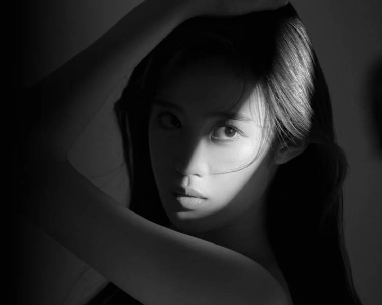 艺人背景图