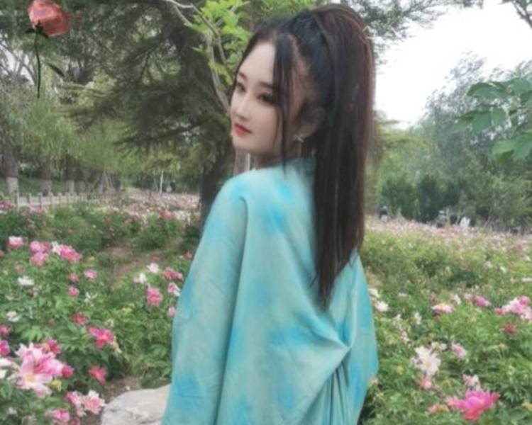 艺人背景图