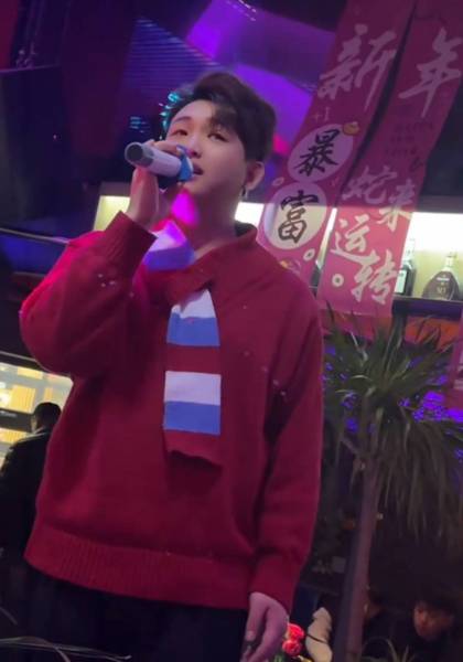 推荐艺人