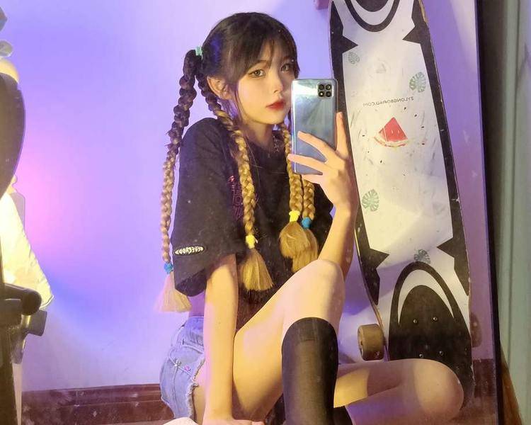 艺人背景图