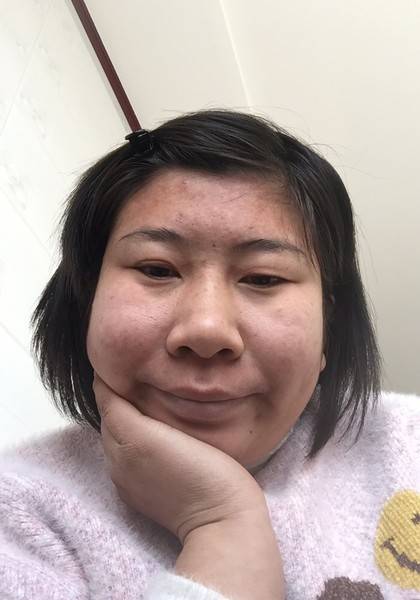 形象照片宋佳欣 28 汉自我介绍38鞋码82-81-83三围53kg体重167cm身高