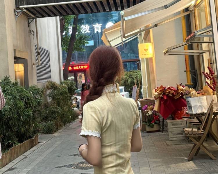 艺人背景图