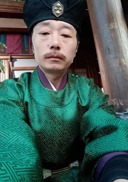 推荐艺人