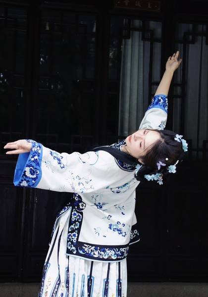 推荐艺人