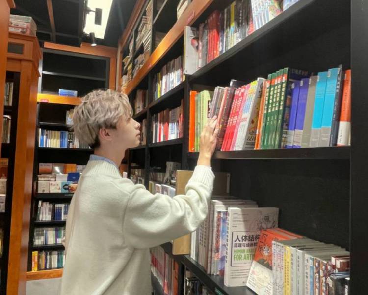 艺人背景图