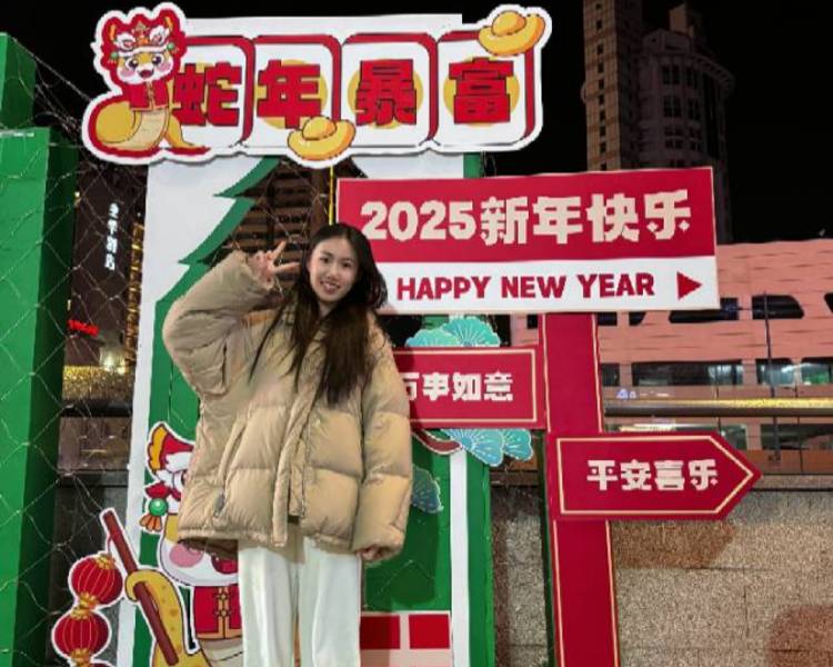 艺人背景图