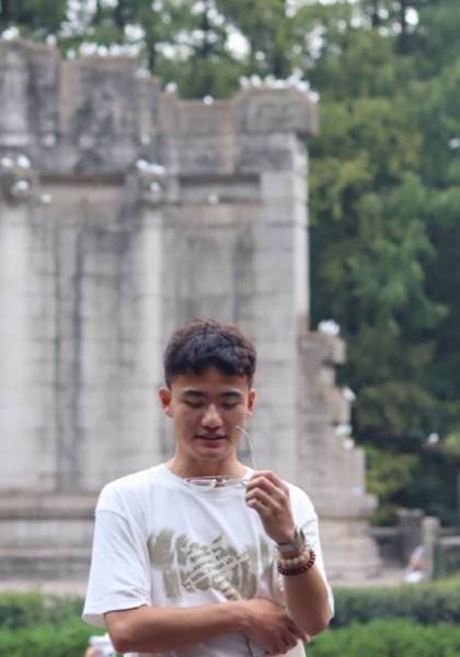 推荐艺人