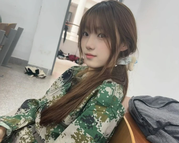 艺人背景图