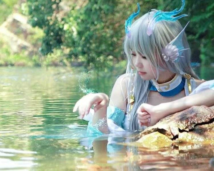 艺人背景图