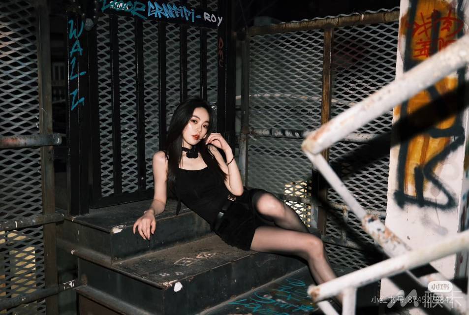 通告图片