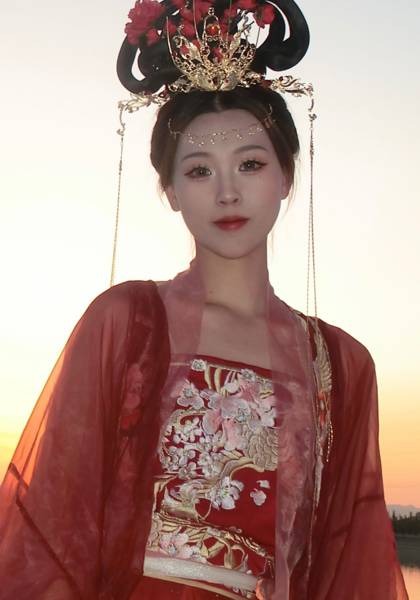 推荐艺人