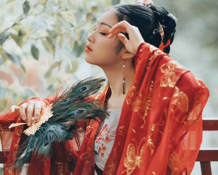 艺人背景图