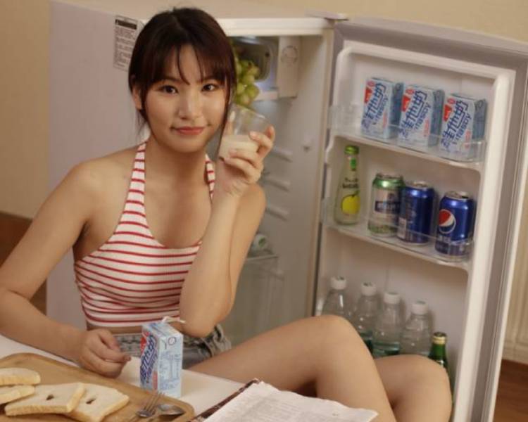 艺人背景图