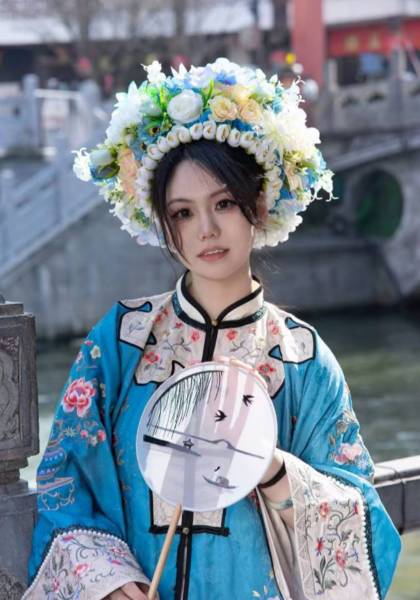 推荐艺人