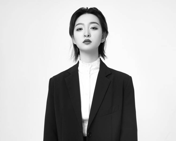 艺人背景图