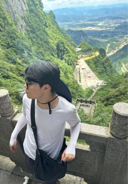 推荐艺人