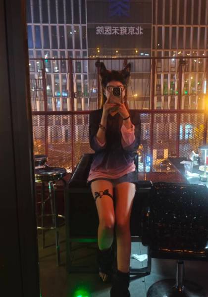 推荐艺人