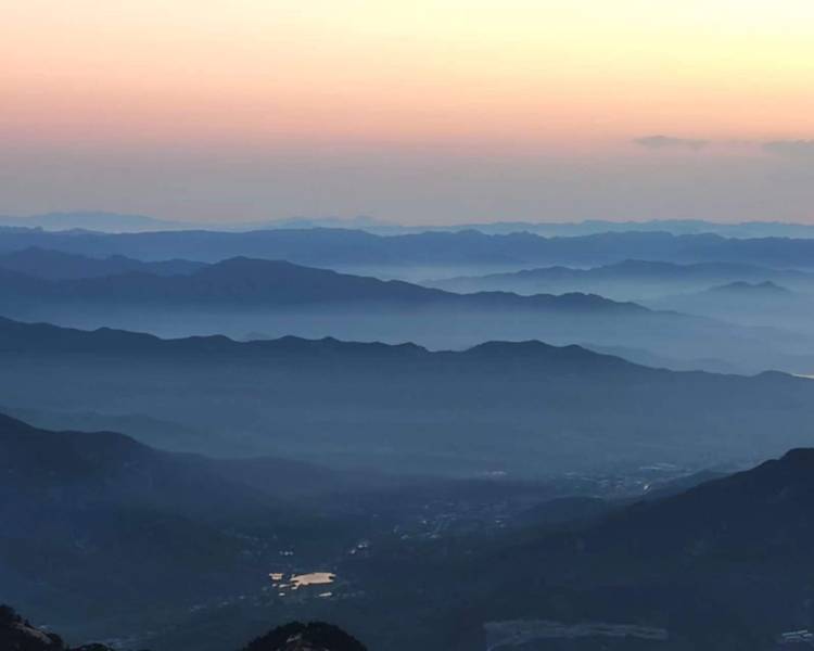 艺人背景图