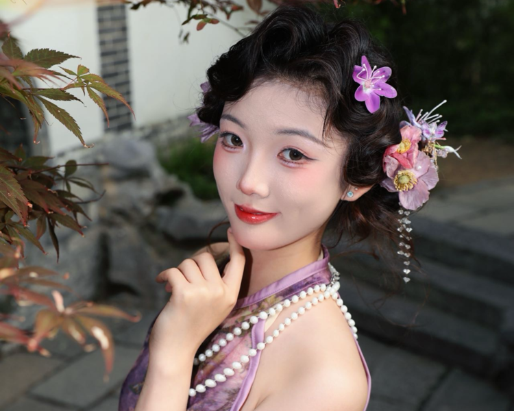艺人背景图
