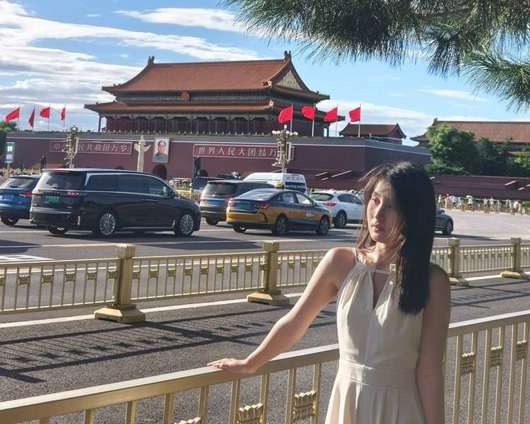 艺人背景图