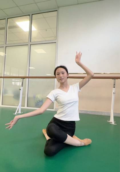 推荐艺人