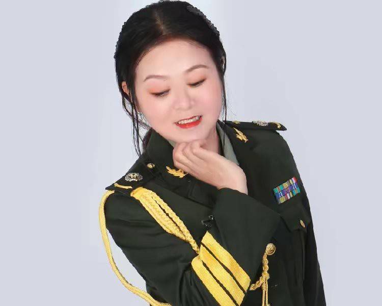 艺人背景图