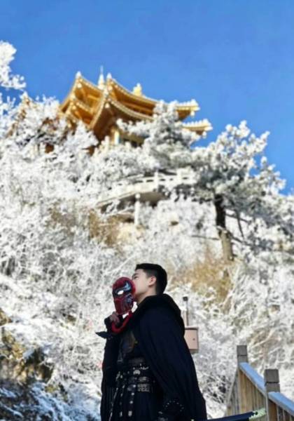推荐艺人