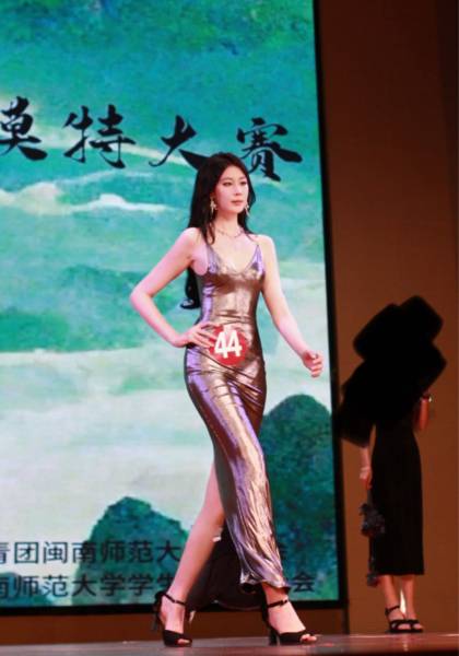 推荐艺人
