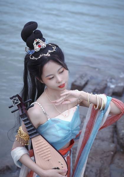 推荐艺人