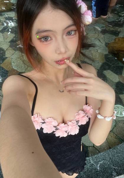 推荐艺人