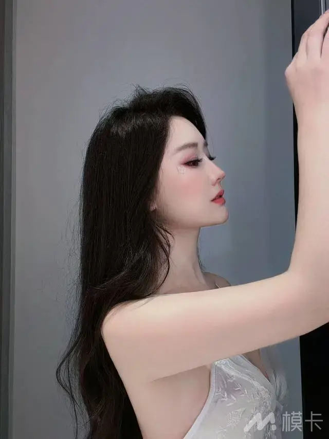通告图片