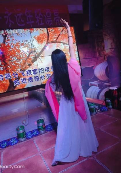 推荐艺人