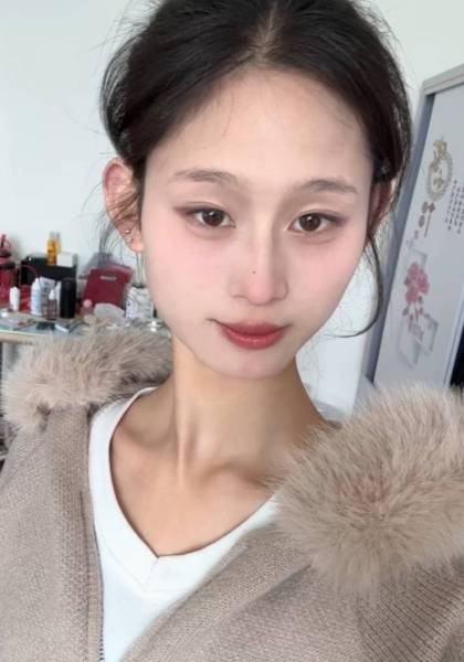 推荐艺人