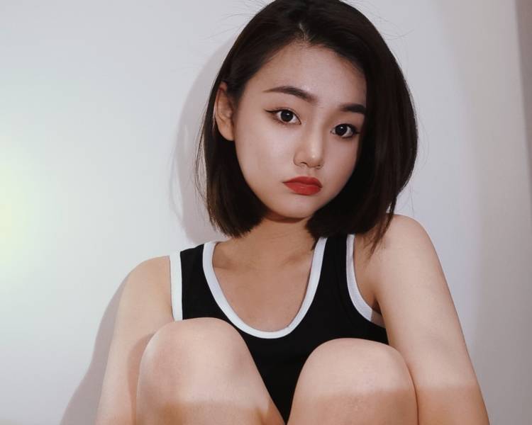 艺人背景图