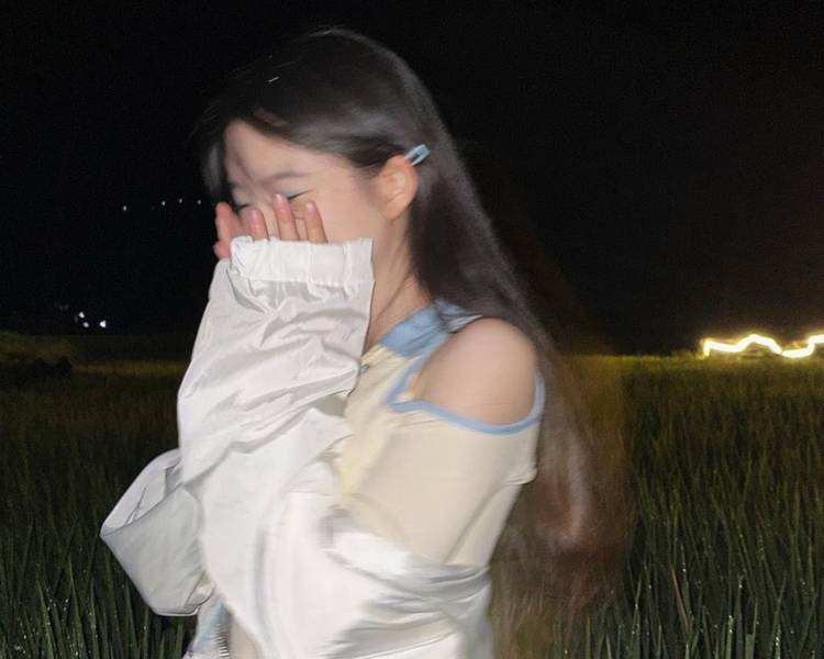 艺人背景图