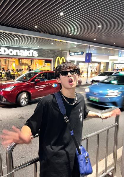 推荐艺人
