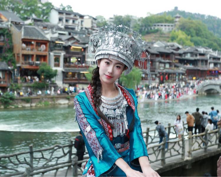 艺人背景图