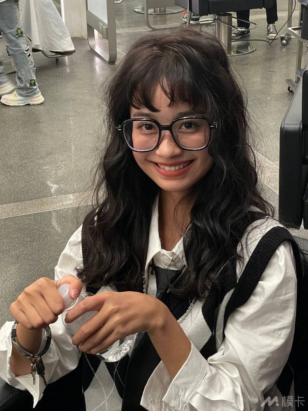 通告图片
