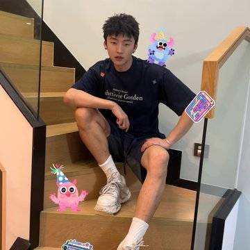 余子寒的微模卡作品