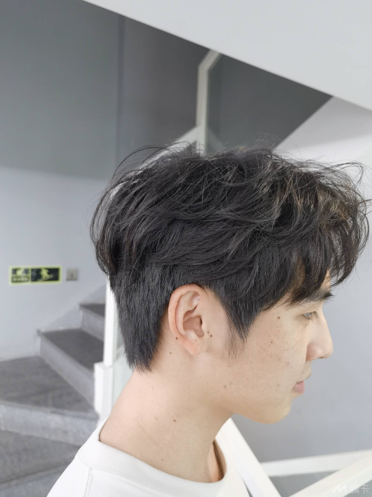 通告图片