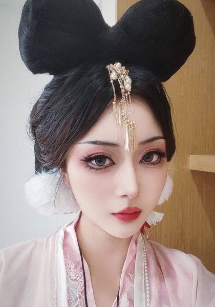 推荐艺人
