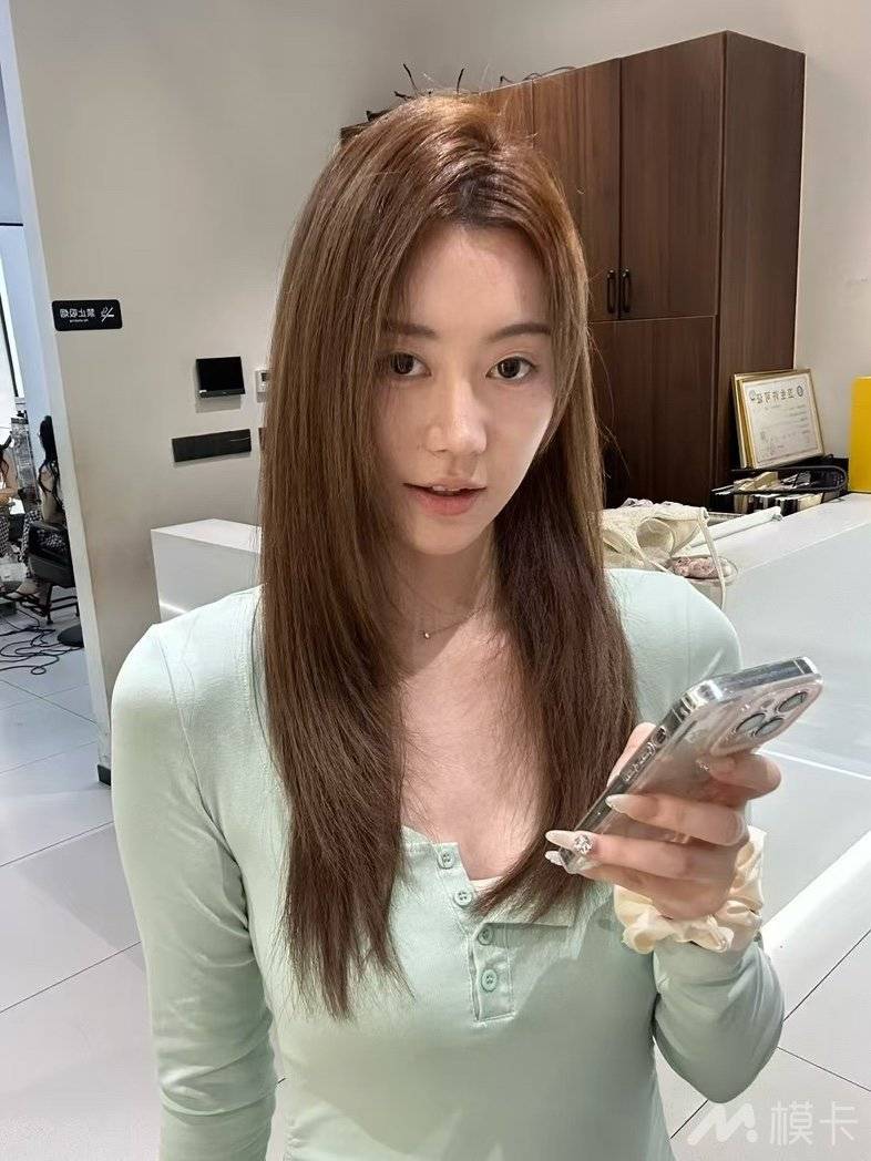 通告图片